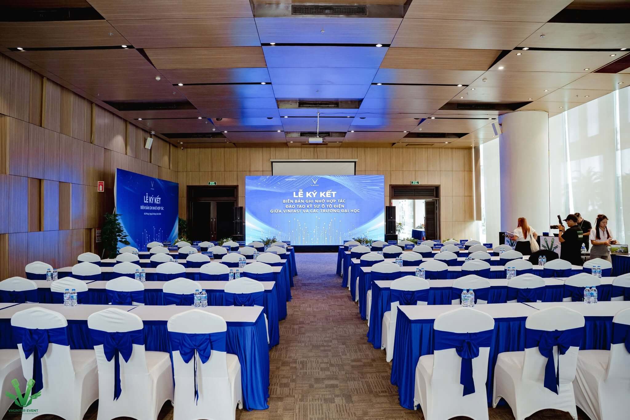 Làm thế nào để tiết kiệm chi phí thuê màn hình LED