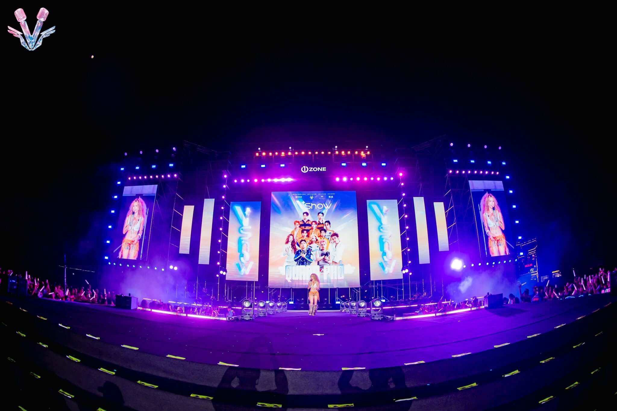 Quang Phổ Show