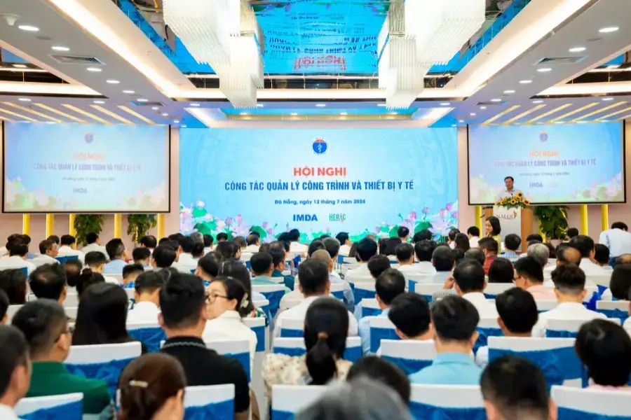 Dịch vụ thuê máy chiếu thường bao gồm những gì